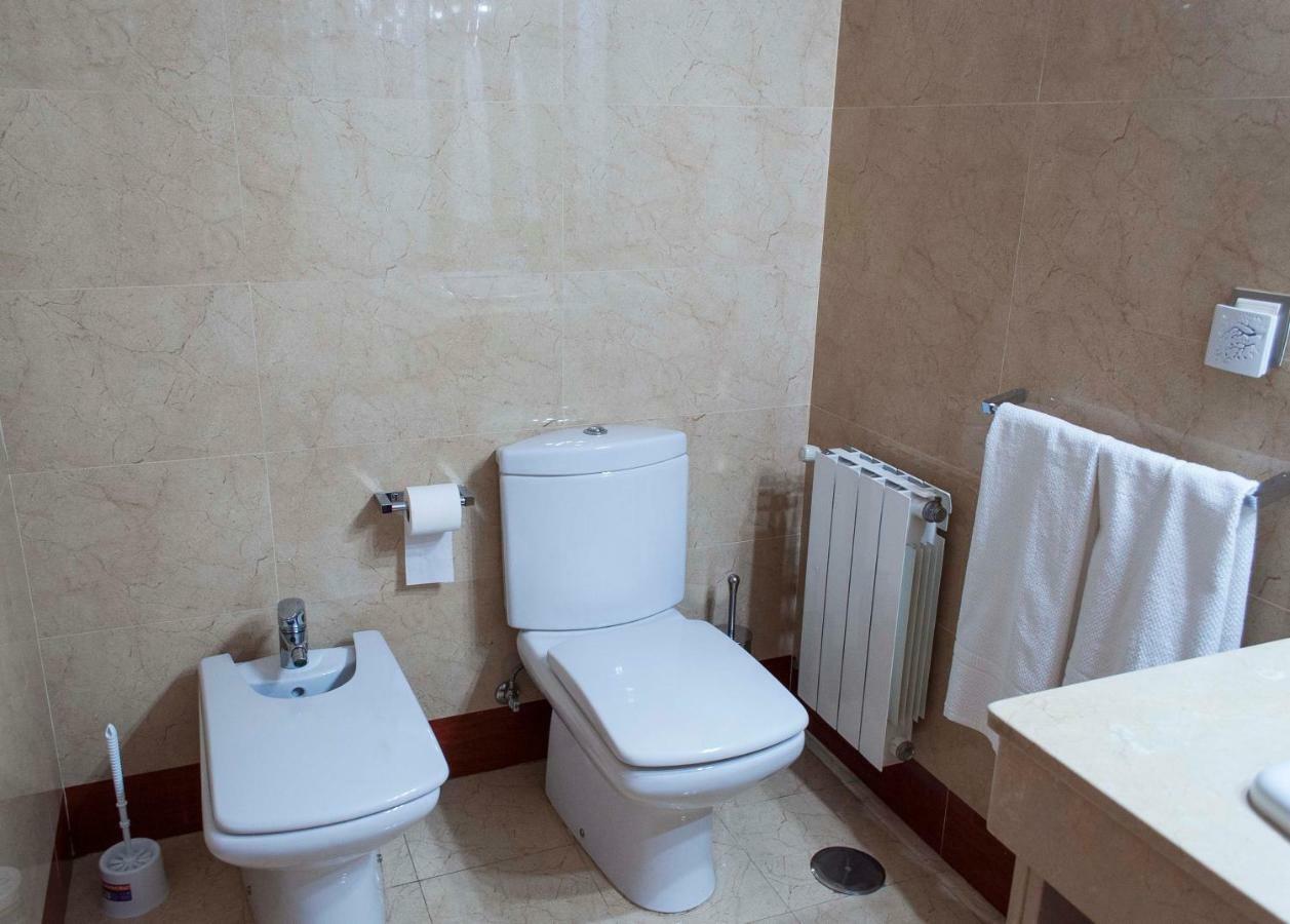Apartamento céntrico con parking privado Cordova Esterno foto