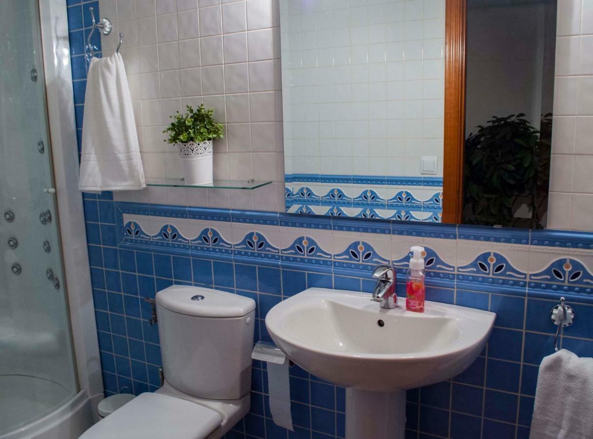 Apartamento céntrico con parking privado Cordova Esterno foto